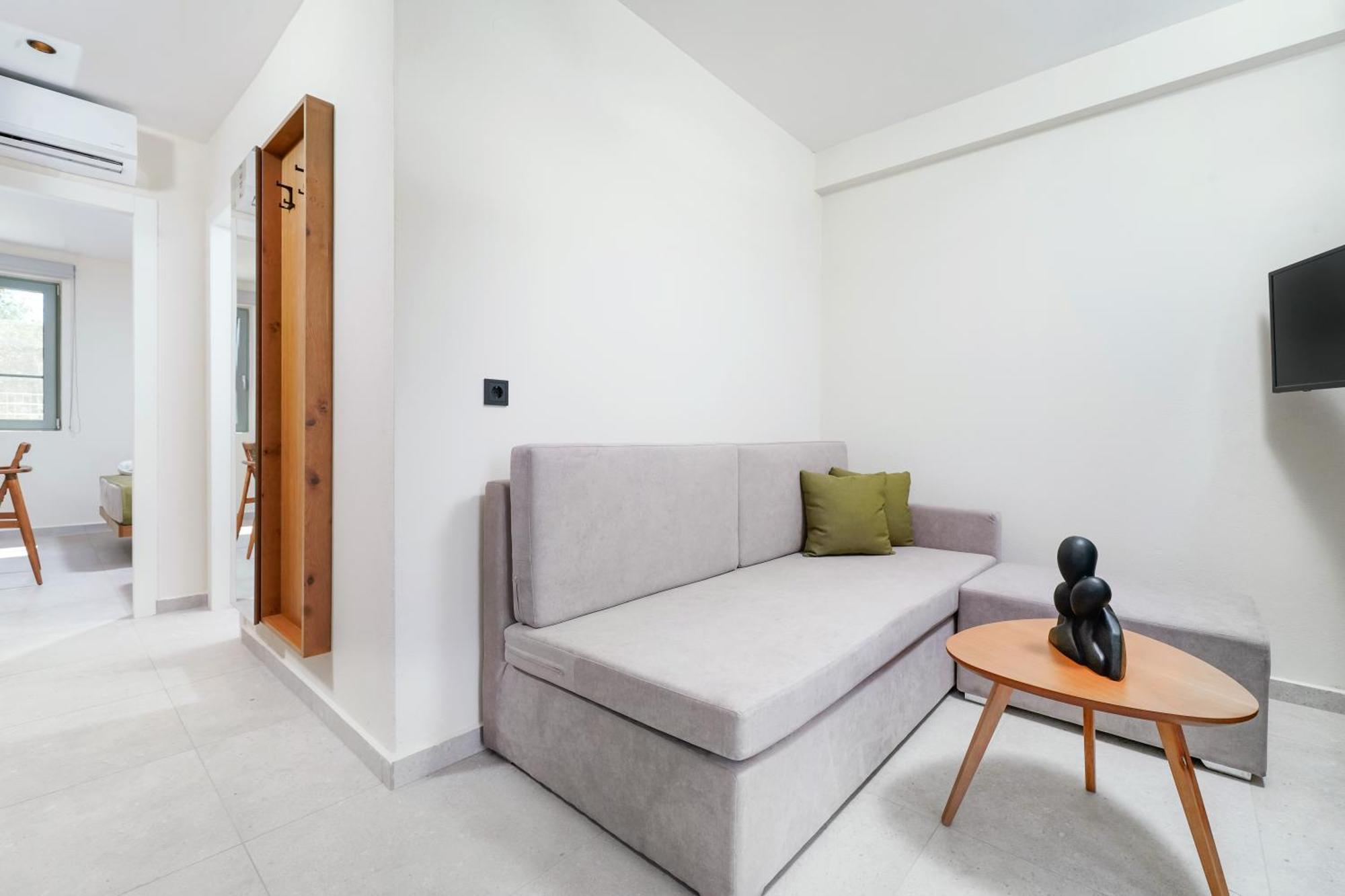 Azzure Luxury Suites بوتوس المظهر الخارجي الصورة