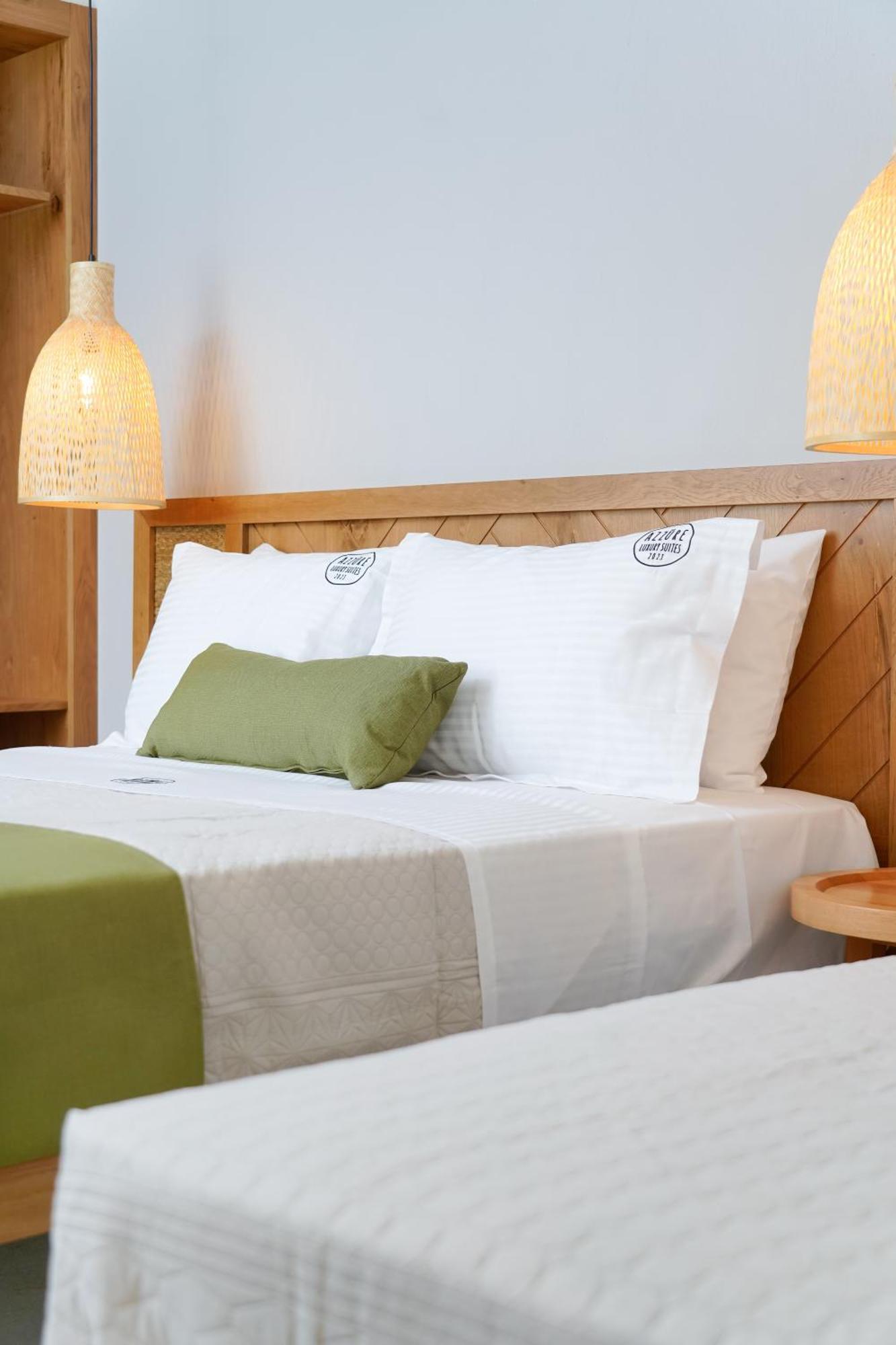 Azzure Luxury Suites بوتوس المظهر الخارجي الصورة