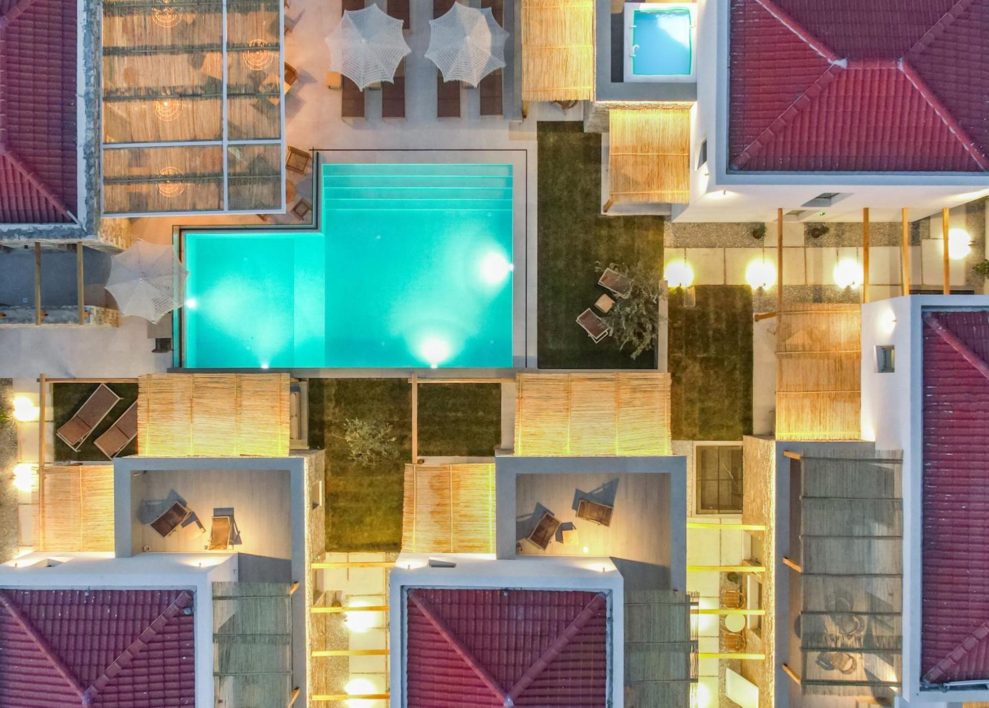 Azzure Luxury Suites بوتوس المظهر الخارجي الصورة